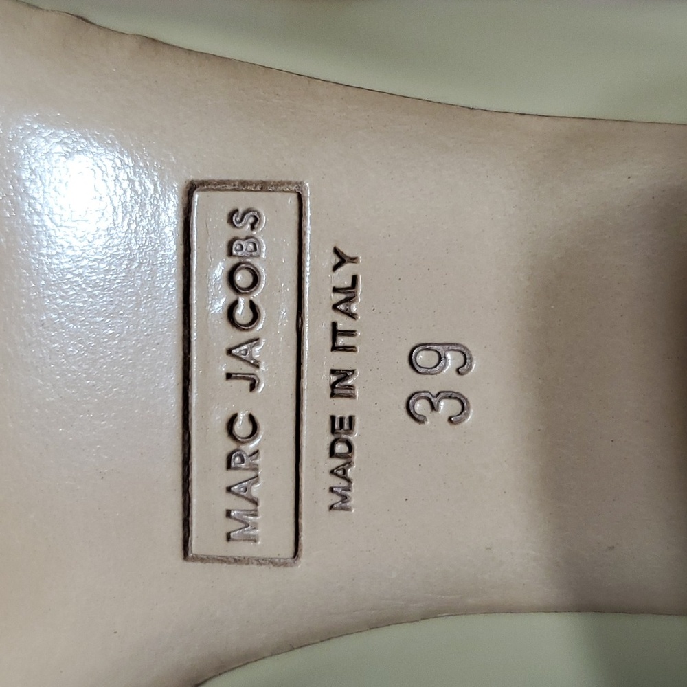 ✨️Final Price✨️Sz 8.5 Vntg Marc Jacobs Nude Leather Kitten Pump (Made In ITALY) - Picture 7 of 10